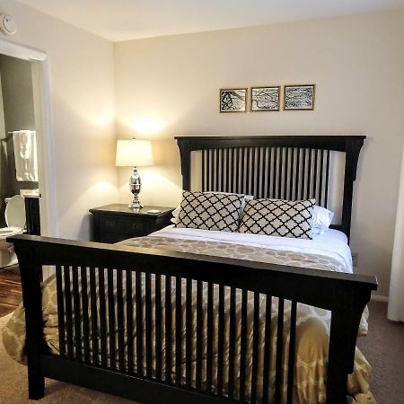 Delightful Townhome - Central Raleigh Location Екстериор снимка